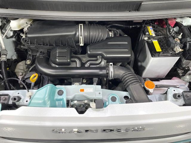 親切・丁寧な専門メカニックスタッフが応対!・車検・点検整備・事故等の修理などアフターサービスも安心。お車のカスタマイズもネクステージのサービススタッフまでご相談ください!
