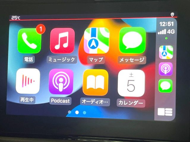 ��Apple Car Play:�X�}�z�Ƃ̗L���ڑ��ŁA�i�r�E�I�[�f�B�I�Đ��ȂǃX�}�z�̃A�v���@�\����ʂł��g����֗��@�\�ł�!