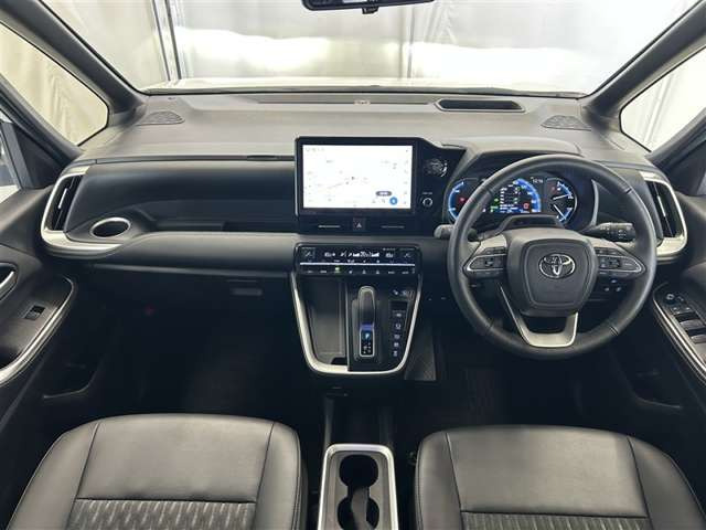 ノア1.8 ハイブリッド S-Z E-Four 4WD