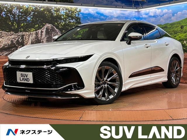 クラウンクロスオーバー2.5 G アドバンスト レザー パッケージ E-Four 4WD