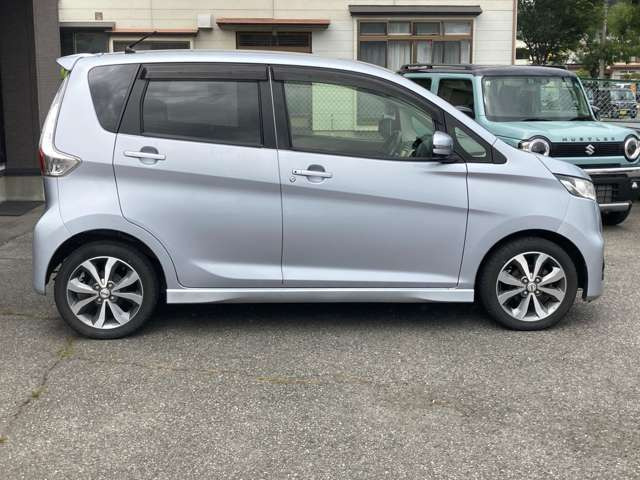 デイズハイウェイスター Gターボ 4WD