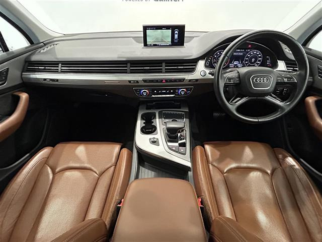 Q73.0 TFSI クワトロ 4WD