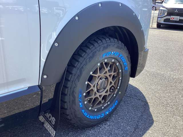 デリカD:52.2 シャモニー 電動サイドステップ 4WD