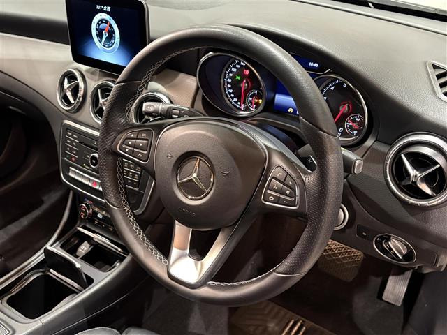 CLAシューティングブレークCLA220 4マチック 4WD