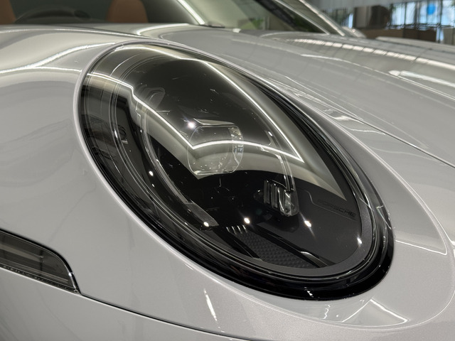 911タルガ4 GTS PDK