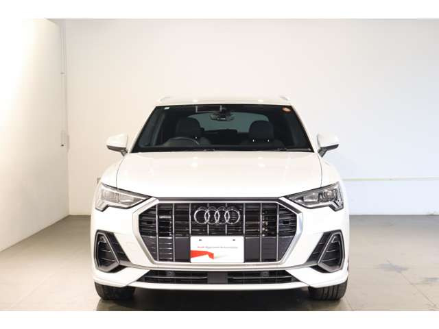 Q3