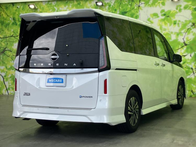 セレナ1.4 e-POWER ハイウェイスターV