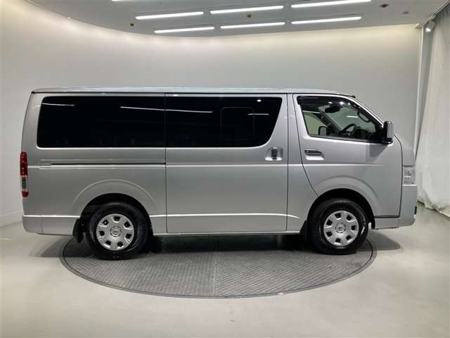 ハイエースバン2.8 スーパーGL ロング ディーゼル 4WD