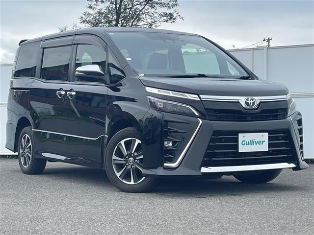 ヴォクシー2.0 ZS 煌III 4WD