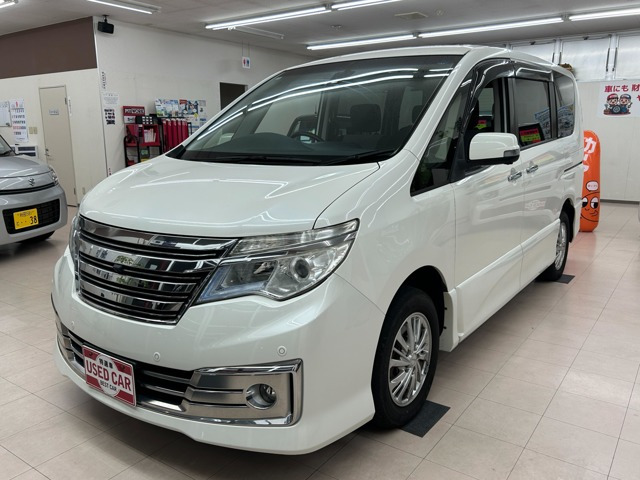 セレナ2.0 ライダー 4WD