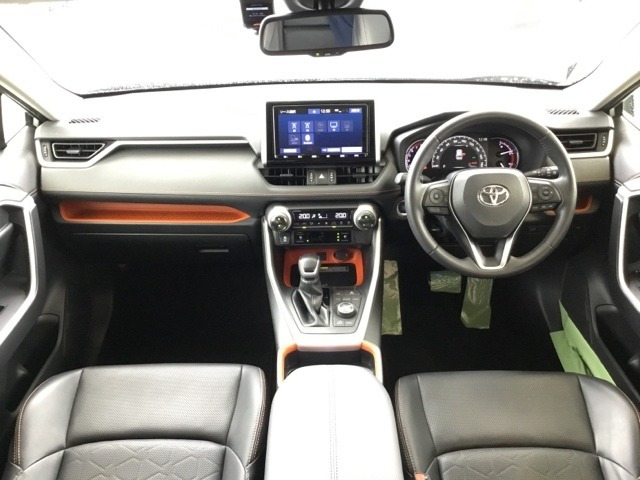RAV42.0 アドベンチャー 4WD