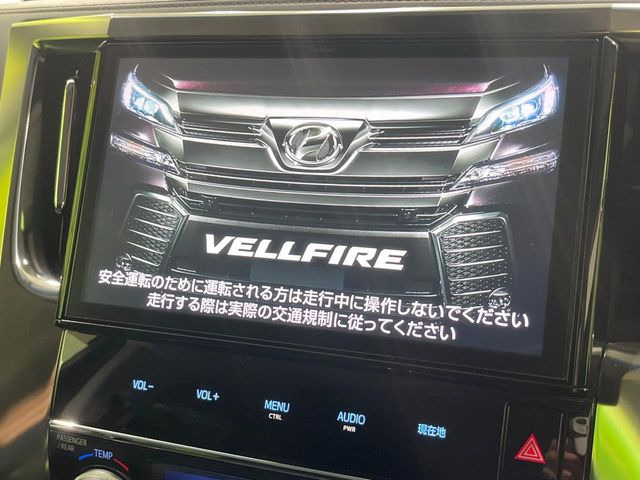 �y����10�^�i�r�z�l�C�̏����i�r�𑕔����Ă���܂��B�i�r�̎g���₷���͂������A�I�[�f�B�I�@�\���[��!�L�����v�◷�s�͂������A�ʋ΂┃�����ȂǕ��i�̃h���C�u���y�����Ȃ�͂���