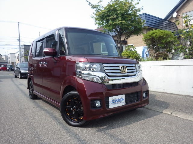 N-BOX+カスタムG Lパッケージ 4WD