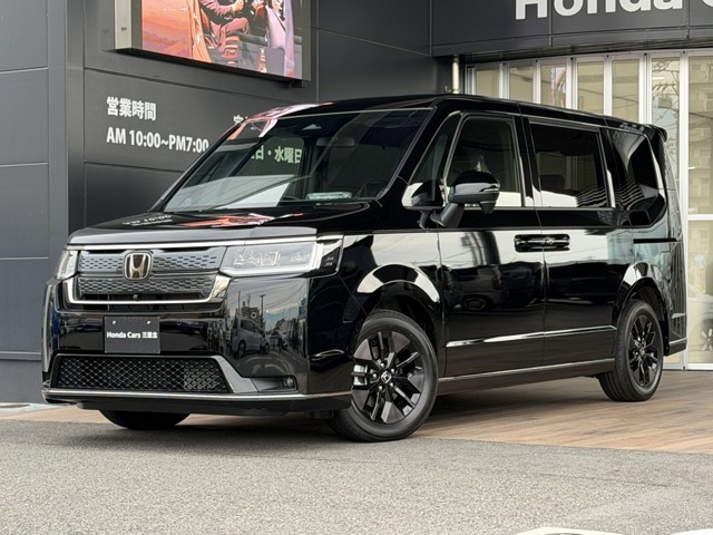 ステップワゴン2.0 e:HEV スパーダ 30周年特別仕様車