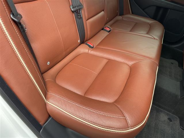 XC70T5 AWD クラシック 4WD
