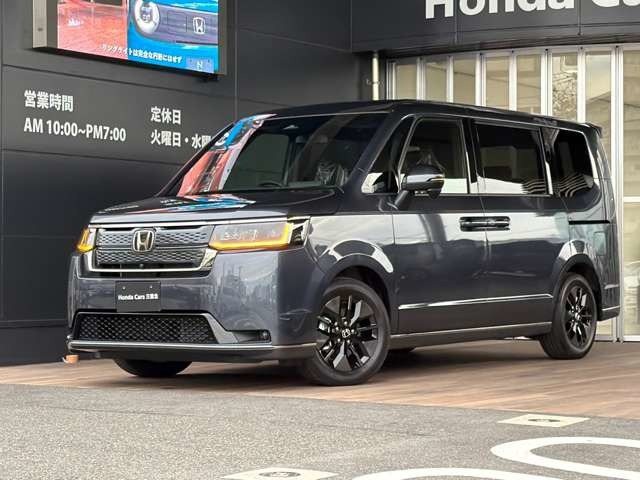 ステップワゴン2.0 e:HEV スパーダ 30周年特別仕様車