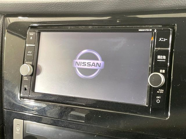 エクストレイル2.0 20Xi