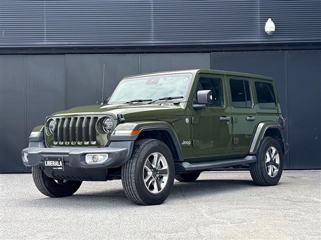 ラングラーアンリミテッド サハラ サージグリーン 4WD