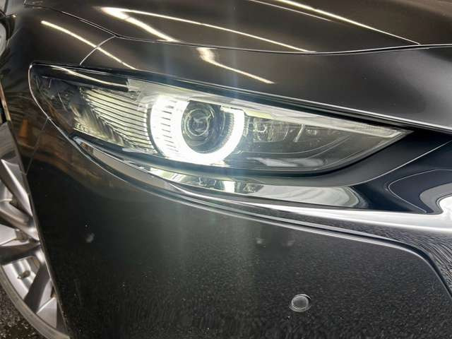 �yLED�w�b�h�����v�z�n���Q���w�b�h�����v�̖�2�{�̌��ʂł�薾�邭�������Ƃ炵�A��ԑ��s���̎��F�������߂�B����ɒ�������A�ȓd�͂����́B