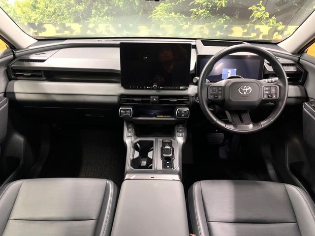 RAV42.5 Z E-Four 4WD