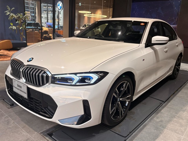 3シリーズセダン318i