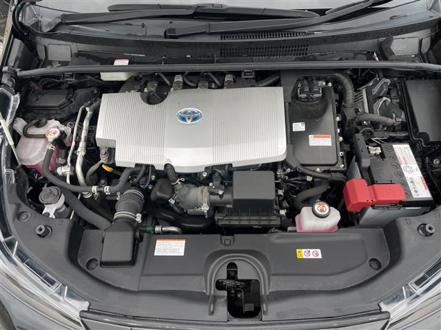 プリウス1.8 S ツーリングセレクション ブラックエディション