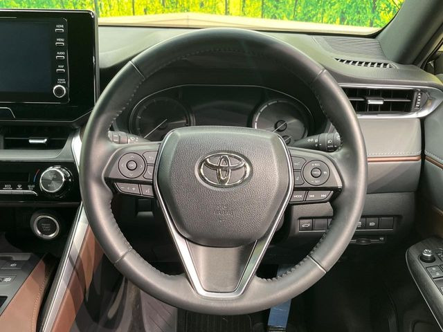【ステアリングスイッチ】運転中、前方から目線をそらすことなく、オーディオ等の操作が可能な便利機能!安心&快適なドライブを演出してくれます♪