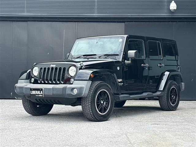ラングラーアンリミテッド サハラ 4WD