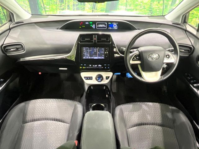 プリウス1.8 S セーフティ プラス