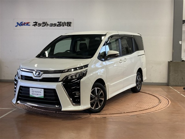 ヴォクシー2.0 ZS 4WD