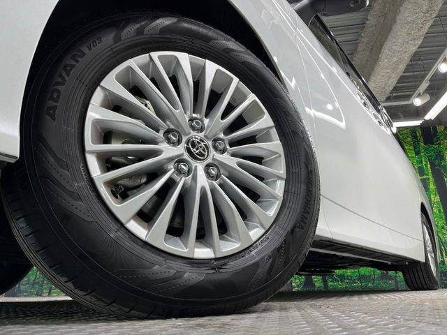 �y����17�C���`�A���~�z�C�[���z�O�ςɃ}�b�`���������A���~�z�C�[���𑕒����Ă���܂��B�e��ЊO�A���~�z�C�[����A�X�^�b�h���X�^�C�����戵�����Ă���܂��B���񂲑��k����������