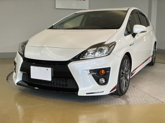プリウス1.8 S ツーリングセレクション G's