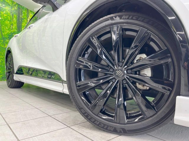 �y����21�C���`�A���~�z�C�[���z�O�ςɃ}�b�`���������A���~�z�C�[���𑕒����Ă���܂��B�e��ЊO�A���~�z�C�[����A�X�^�b�h���X�^�C�����戵�����Ă���܂��B���񂲑��k����������