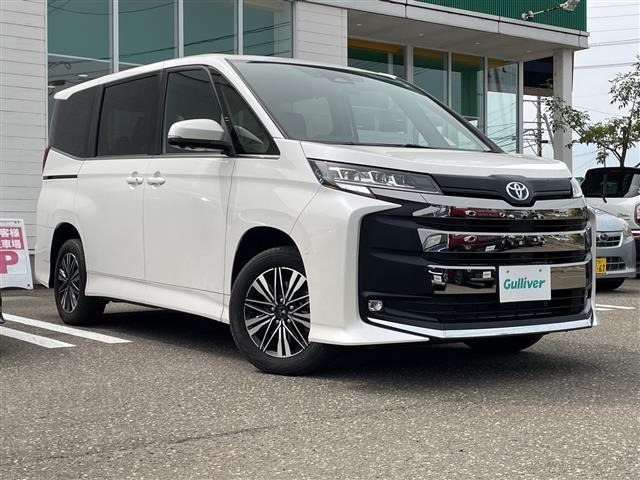 ノア1.8 ハイブリッド X E-Four 4WD