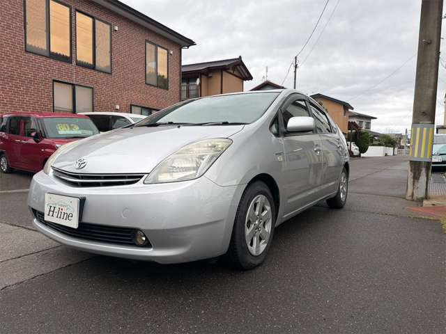 プリウス1.5 S