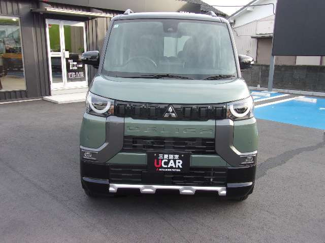 デリカミニT プレミアム 4WD