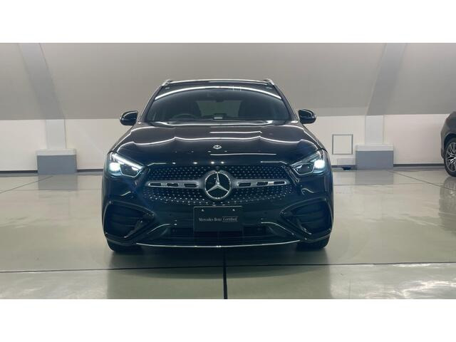 GLAクラスGLA200 d 4マチック アーバン スターズ 4WD