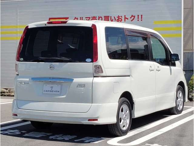 セレナ2.0 ハイウェイスター 4WD