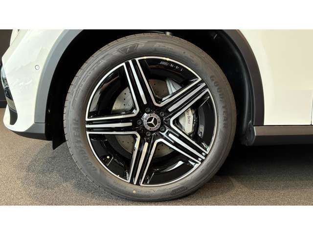 GLC220d 4マチック スポーツ (ISG) 4WD