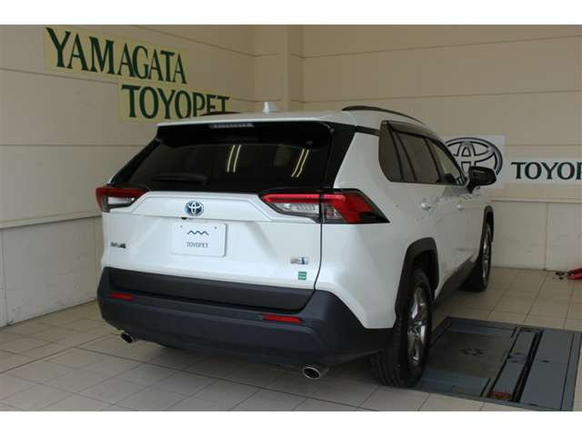 RAV42.5 ハイブリッド X E-Four 4WD