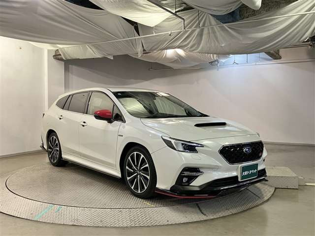 レヴォーグ1.8 STI スポーツ EX 4WD