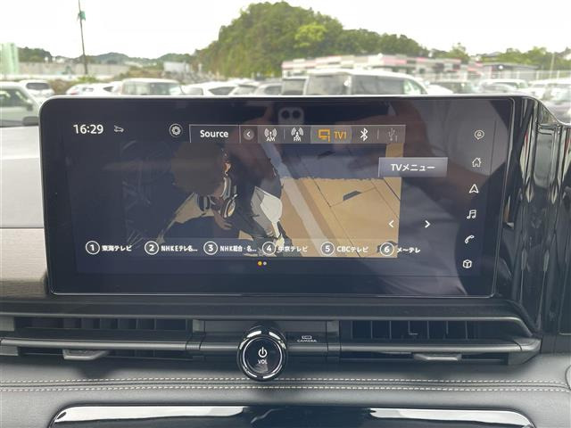 セレナ1.4 e-POWER ハイウェイスターV