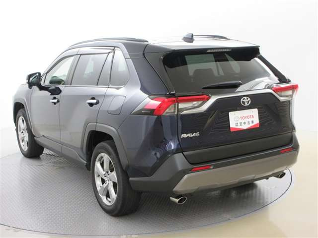 RAV4