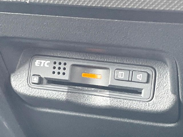 【ETC】高速道路の料金所をストレスなく通過!話題のスポットやサービスエリアに多い「スマートIC」利用時は必須のアイテムです。当店でセットアップを実施、ご納車当日からすぐにご利用いただけます!