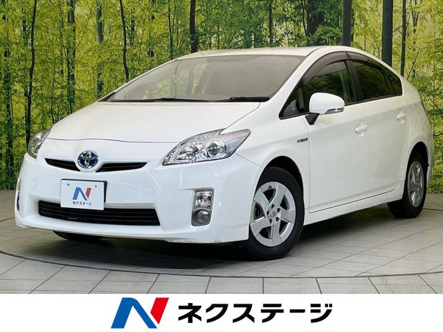 プリウス1.8 S