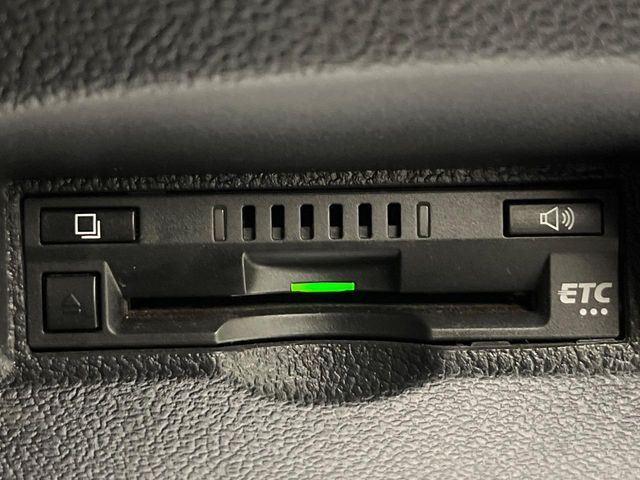 【ETC】高速道路の料金所をストレスなく通過!話題のスポットやサービスエリアに多い「スマートIC」利用時は必須のアイテムです。当店でセットアップを実施、ご納車当日からすぐにご利用いただけます!