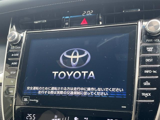 【純正9インチナビ】人気の純正ナビを装備しております。ナビの使いやすさはもちろん、オーディオ機能も充実!キャンプや旅行はもちろん、通勤や買い物など普段のドライブも楽しくなるはず♪