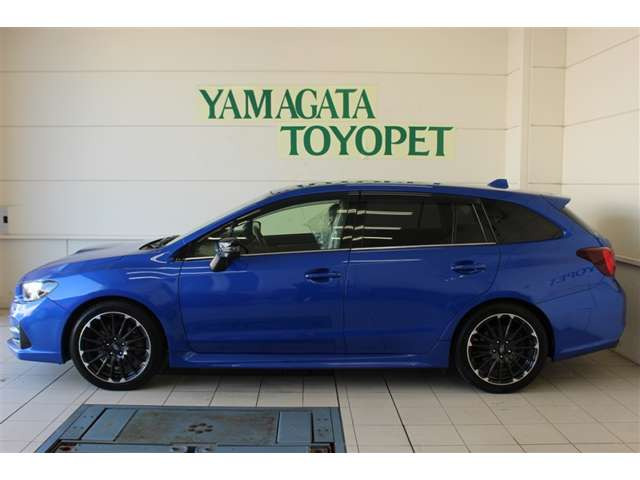レヴォーグ2.0 STI スポーツ アイサイト 4WD