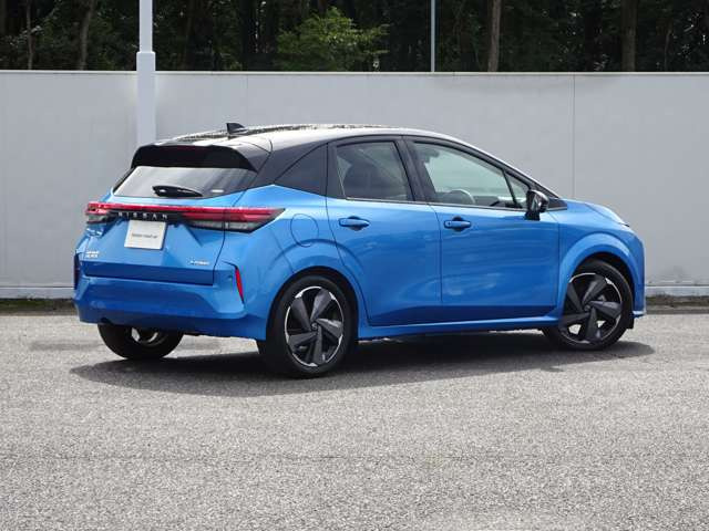 ノートオーラ1.2 G レザーエディション