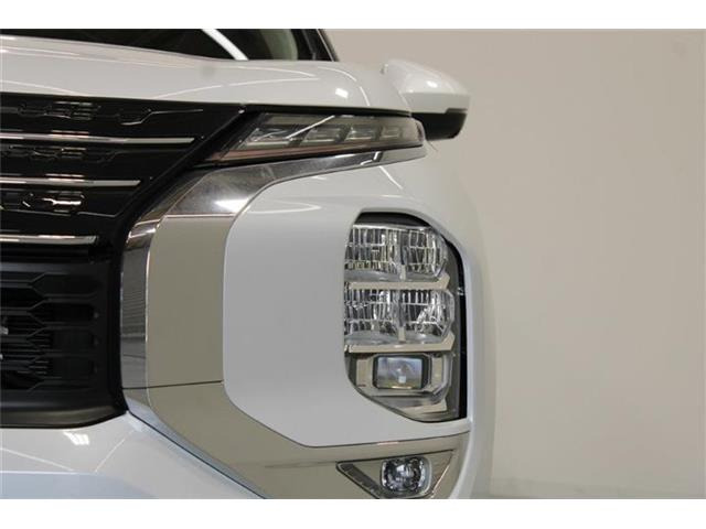 �ቿ�i�ŗǎ��Ȃ��Ԃ�S�Б���3,000�݌ɂ��炨�I�т��������܂��B�c�Ǝ��� 10:00�`19:00